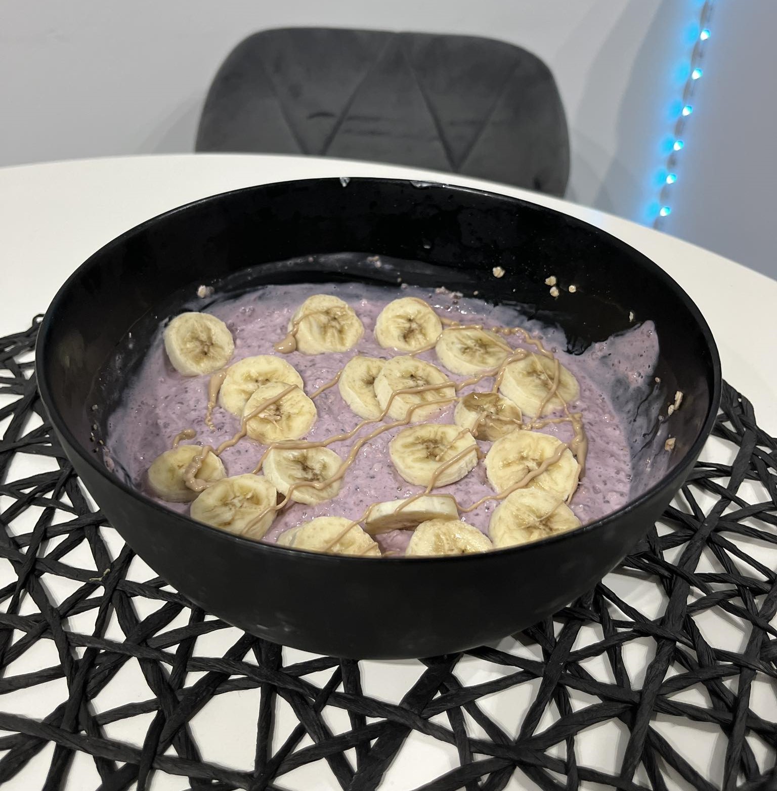 nocna owsianka bananowa